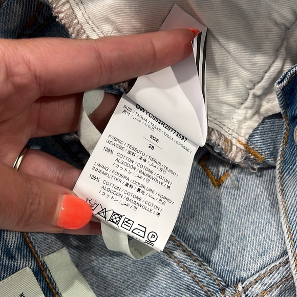 OFF-WHITE Degrade Denim Shorts - Picture 13 of 14